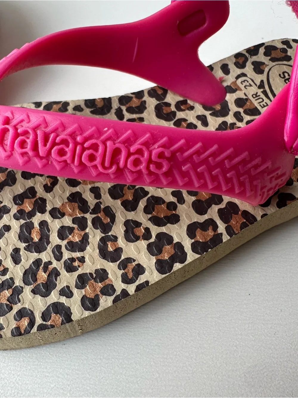 Havaianas Baby Girl Leopard Print Flip Flop Sandals Pink Bow Backstrap USA 7C
